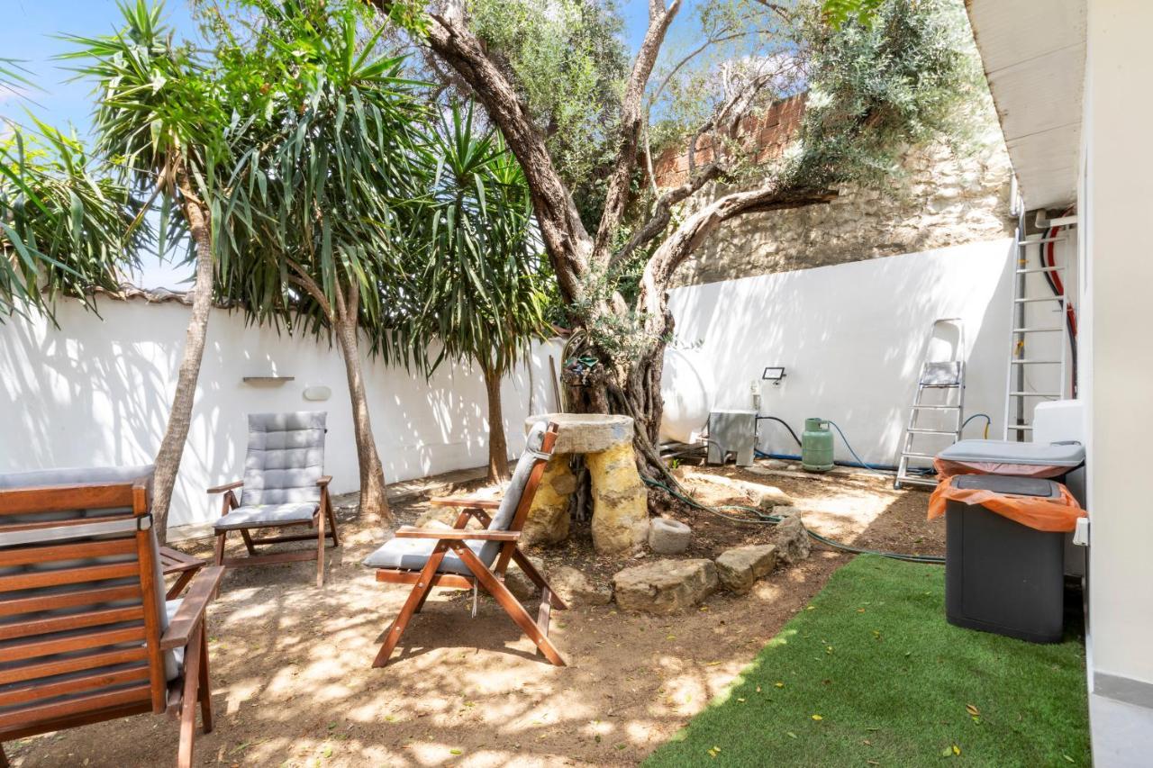 To Hani - Large Traditional House Nikosia Exterior foto